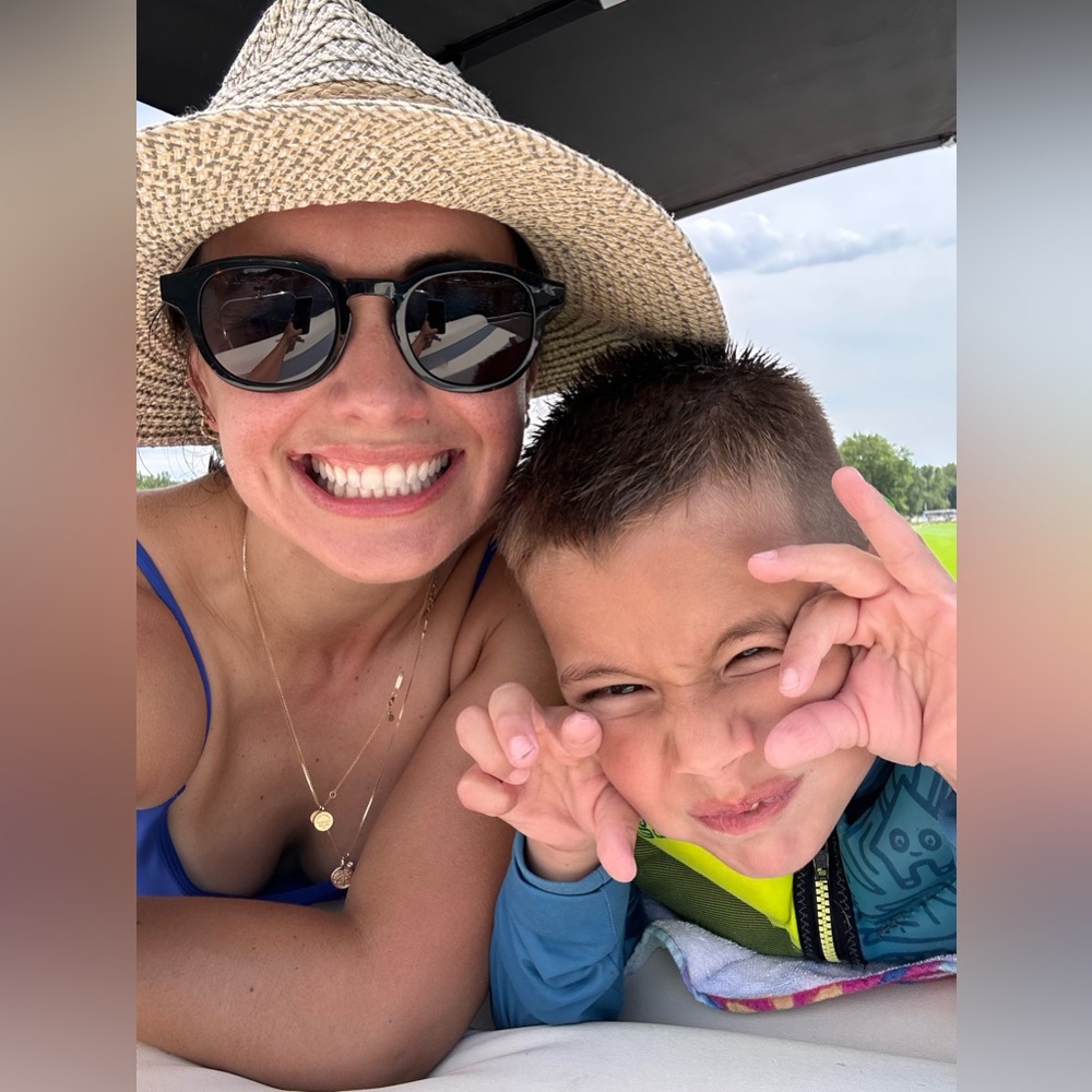 Meet your Posher, Emily